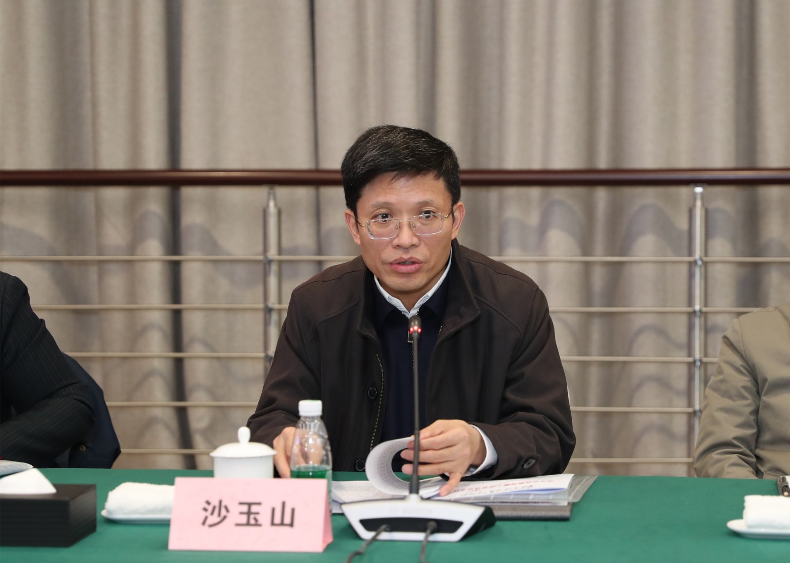 AV9I4136_副本.jpg