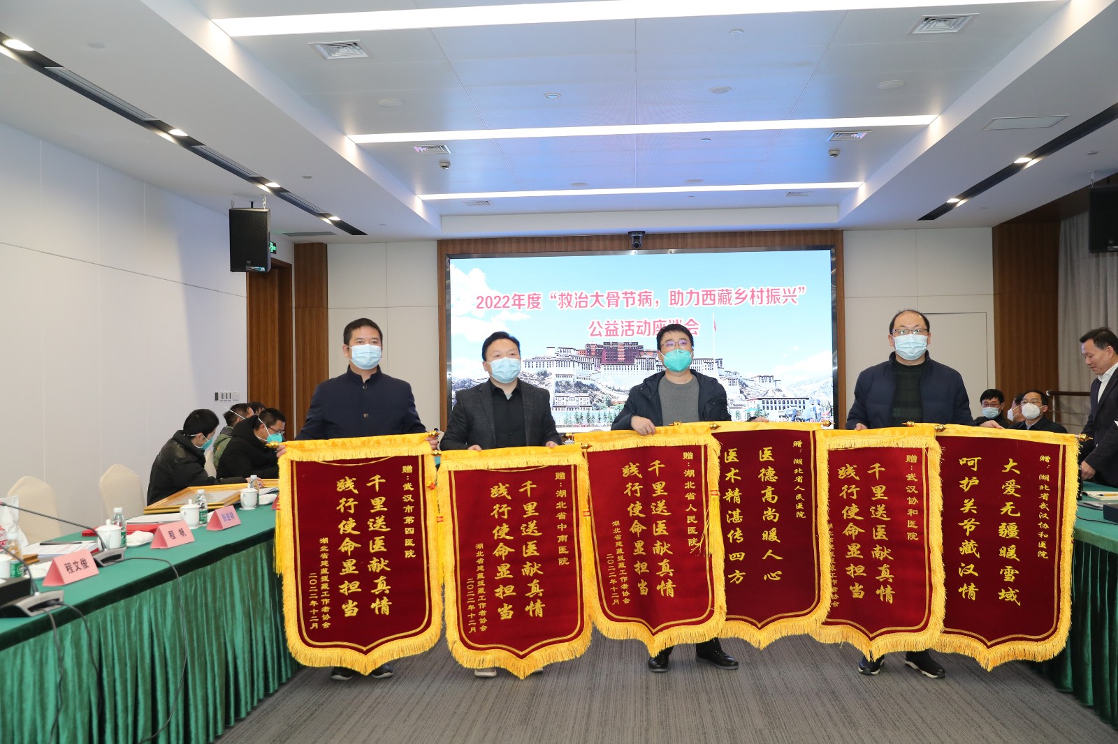 AV9I4119_副本.jpg
